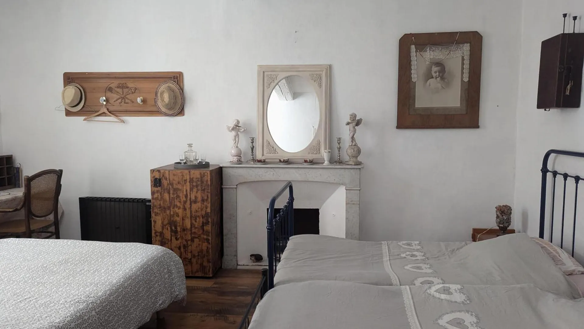 Maison Héloïse Avignone 0*,  Francia